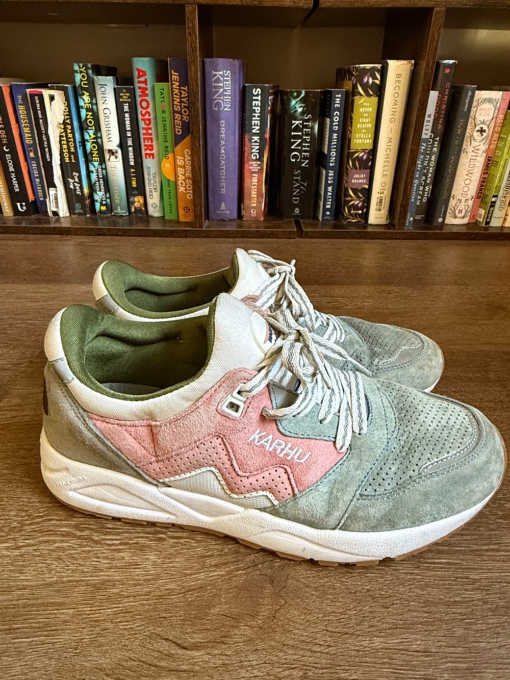 Karhu Suede Sneakers in Sage Green & Dusty Pink